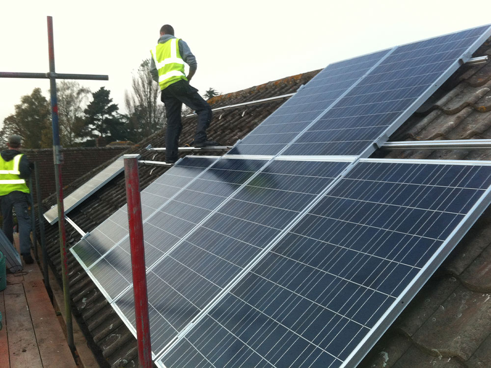 10 Things You Should Know About Installing Domestic Solar PV